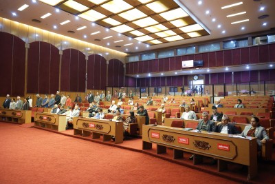  विपक्षीको विरोधका करण राष्ट्रियसभा बैठक अवरुद्ध 